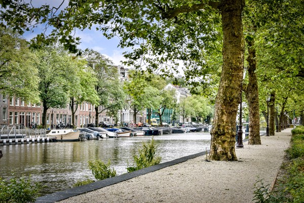 Medium property photo - Van Oldenbarneveldtplein, 1052 JL Amsterdam